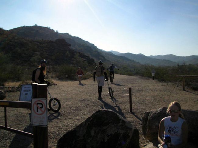 10.30.04 - starting hike