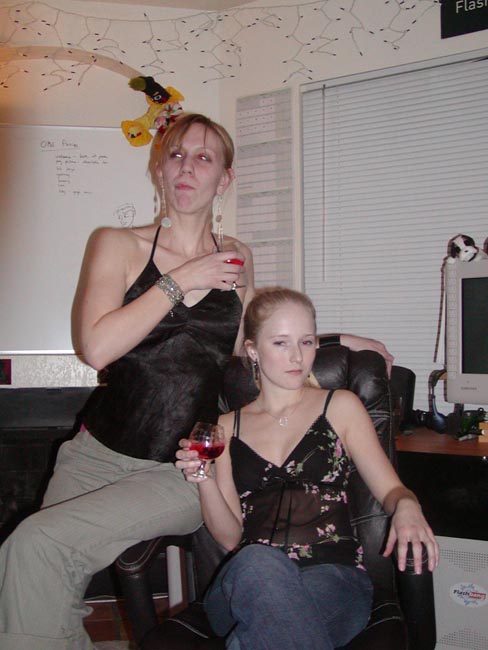 new year's 05-06 amy & sarah pompous