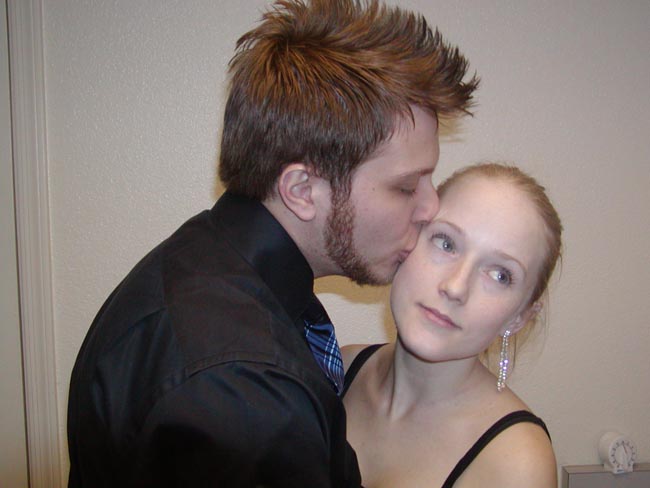 wffa party kiss